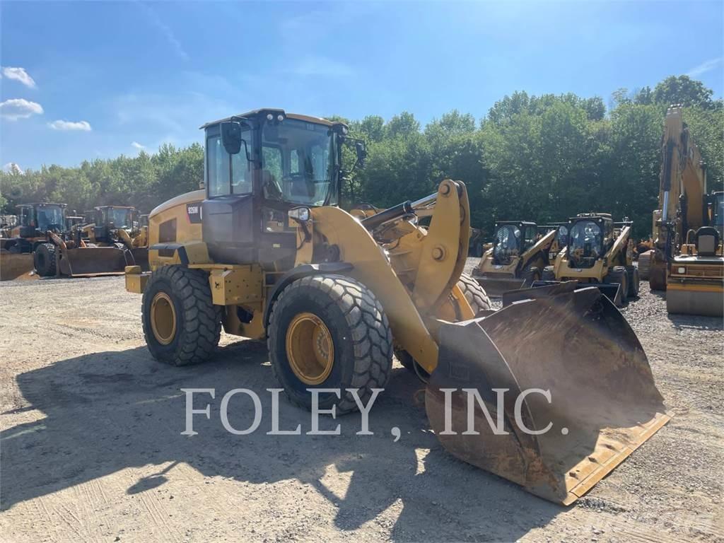 CAT 926M 輪胎式裝載機
