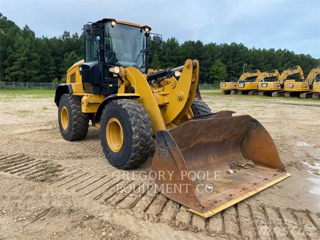 CAT 926M 輪胎式裝載機