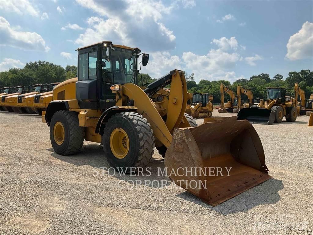 CAT 926M 輪胎式裝載機