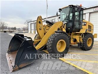 CAT 926M 輪胎式裝載機