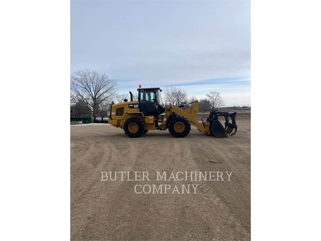 CAT 926M 輪胎式裝載機