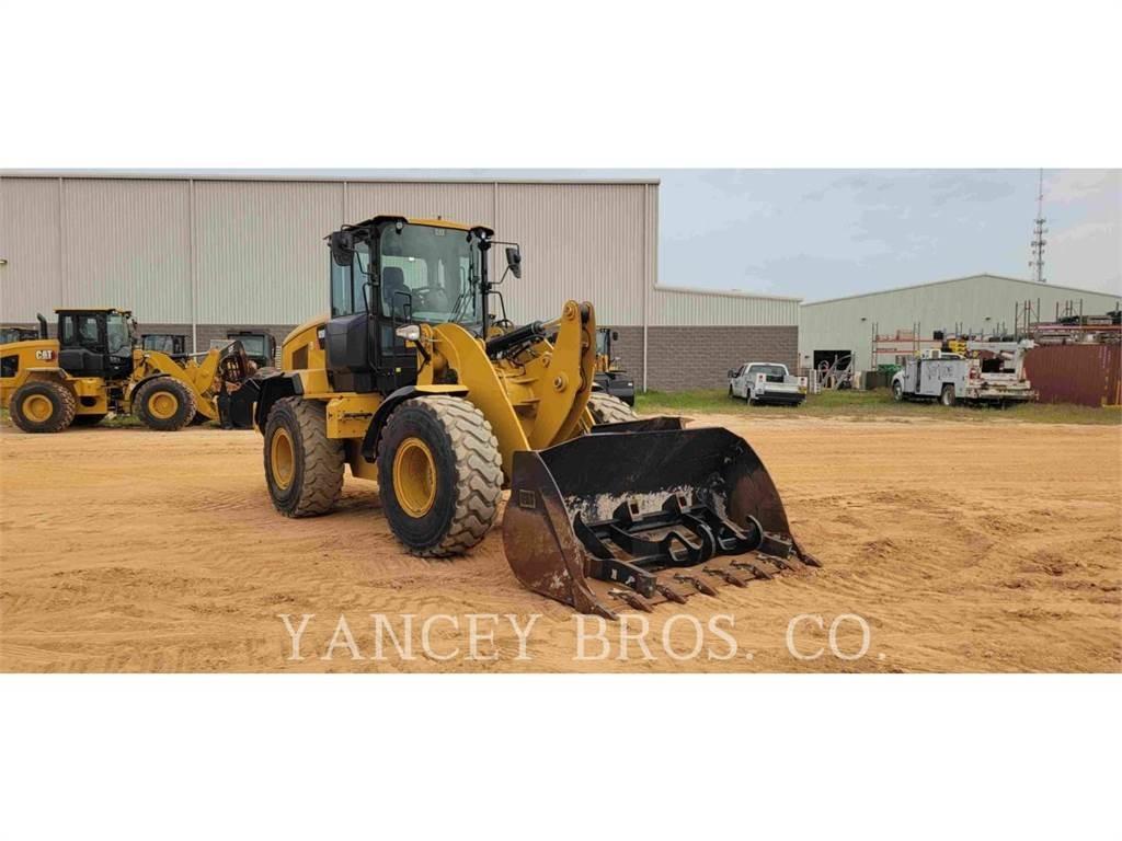CAT 926M 輪胎式裝載機