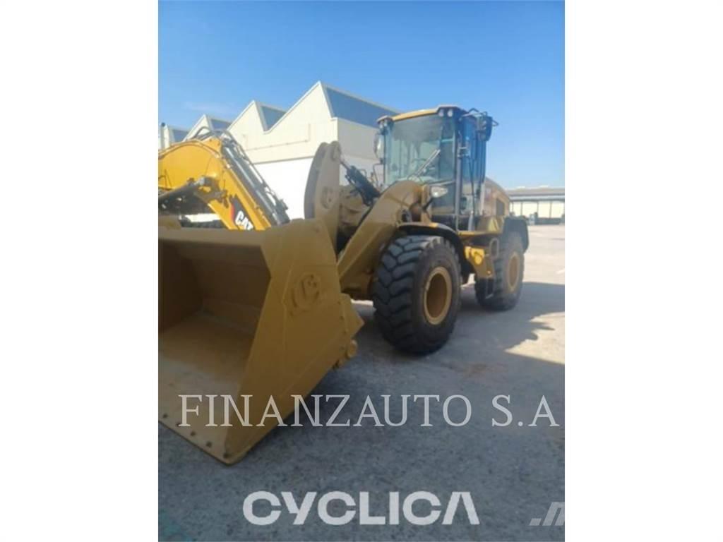 CAT 926M 輪胎式裝載機