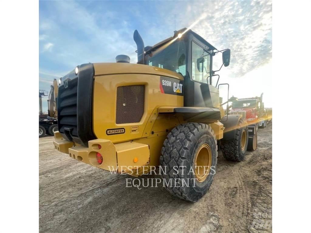CAT 926M 輪胎式裝載機