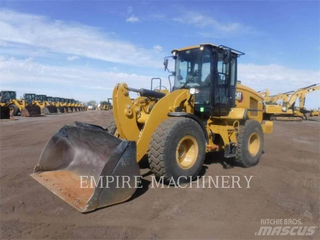 CAT 926M 輪胎式裝載機