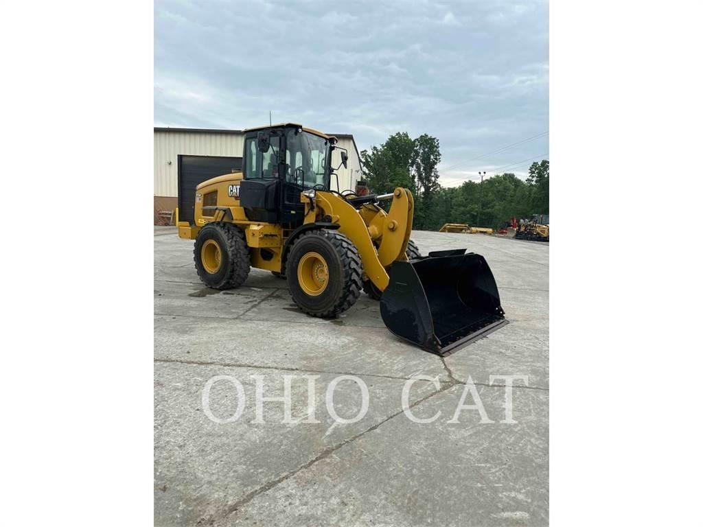CAT 926M 輪胎式裝載機