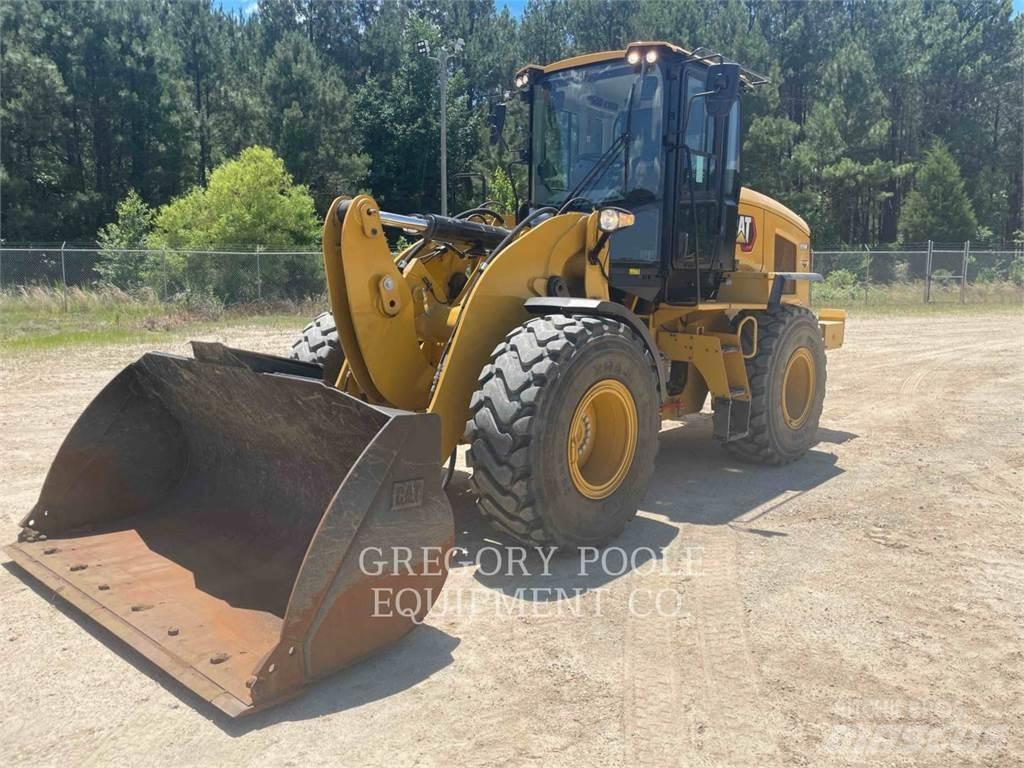 CAT 926M 輪胎式裝載機