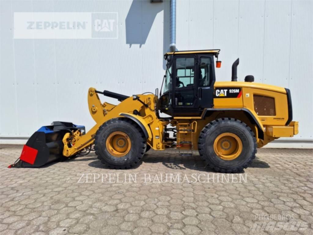 CAT 926M 輪胎式裝載機