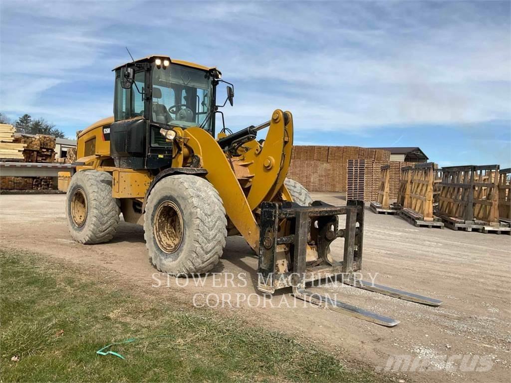 CAT 926M 輪胎式裝載機
