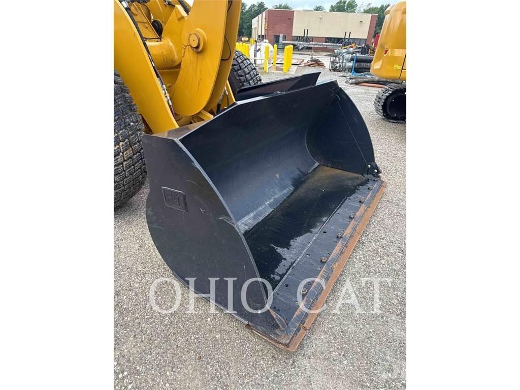 CAT 926M 輪胎式裝載機