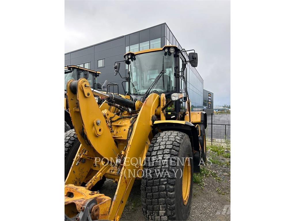 CAT 926M 輪胎式裝載機