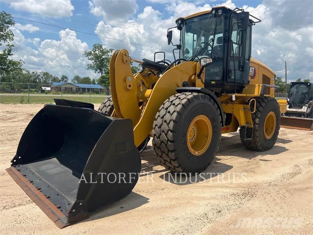 CAT 926M 輪胎式裝載機