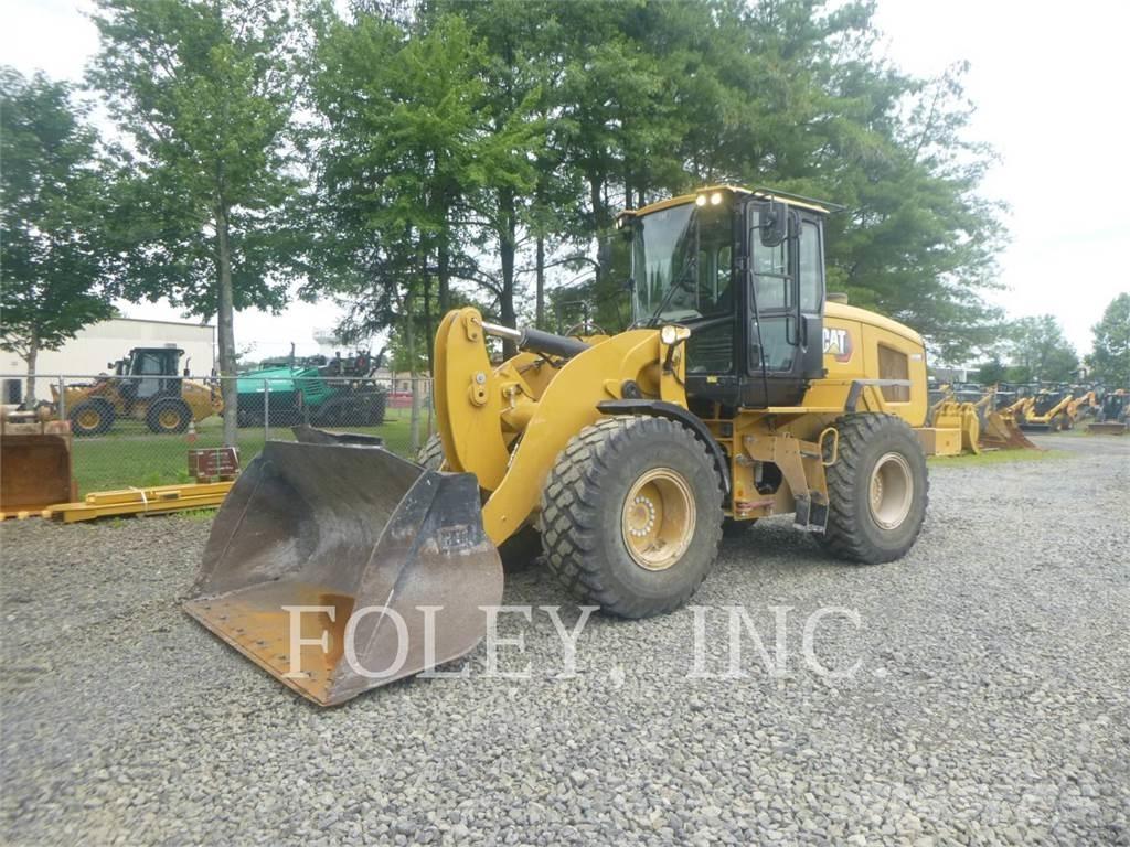 CAT 926M 輪胎式裝載機