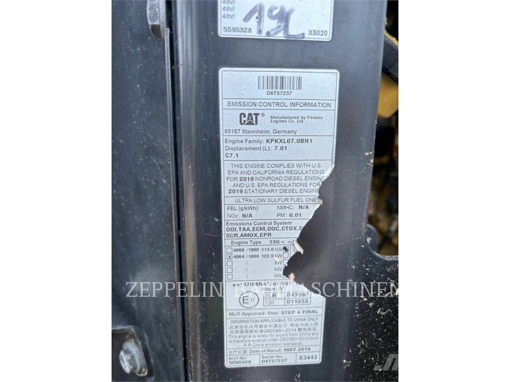 CAT 926M 輪胎式裝載機