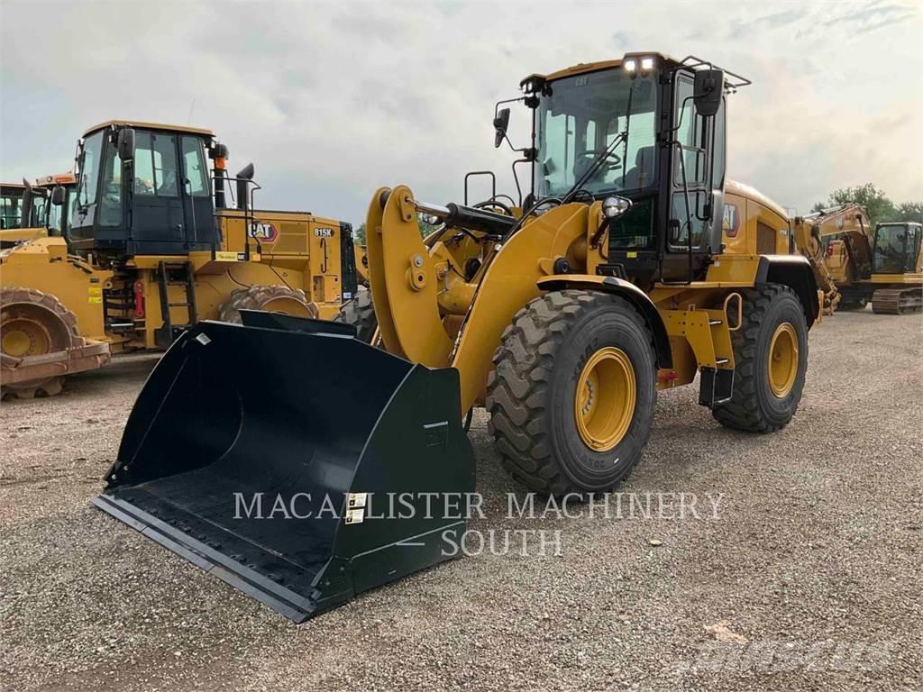 CAT 926M 輪胎式裝載機