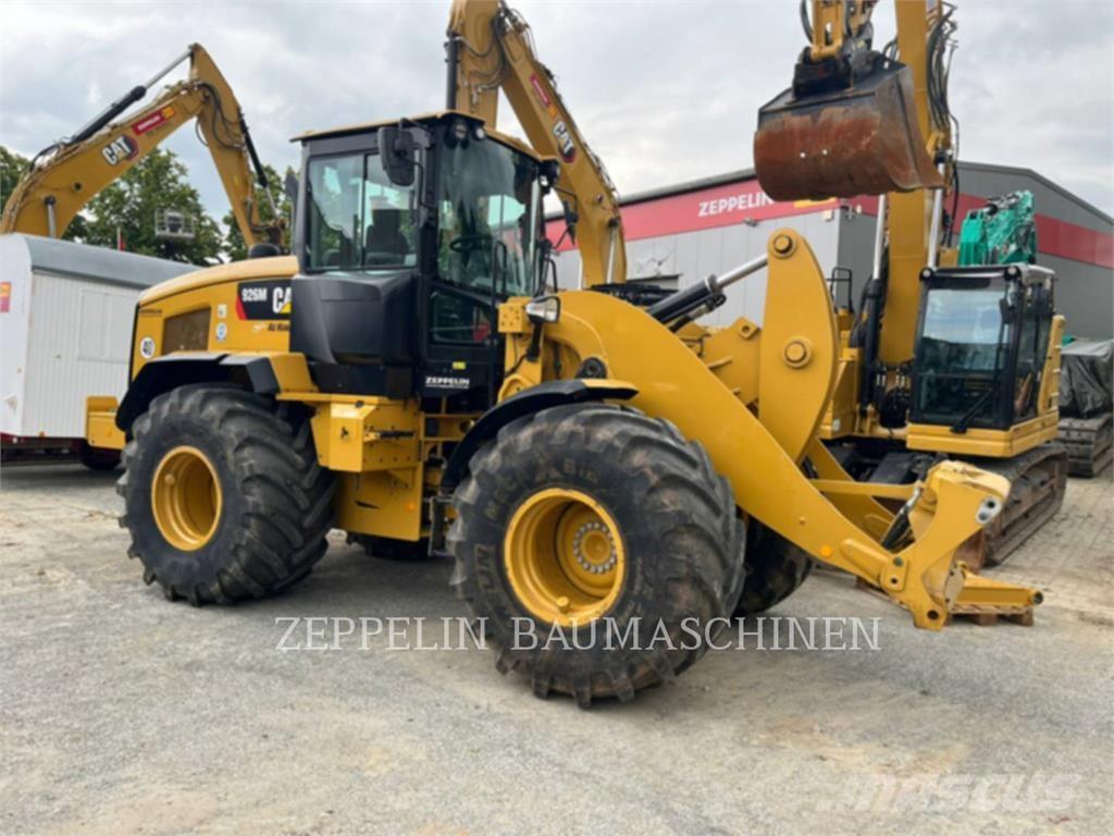 CAT 926M 輪胎式裝載機