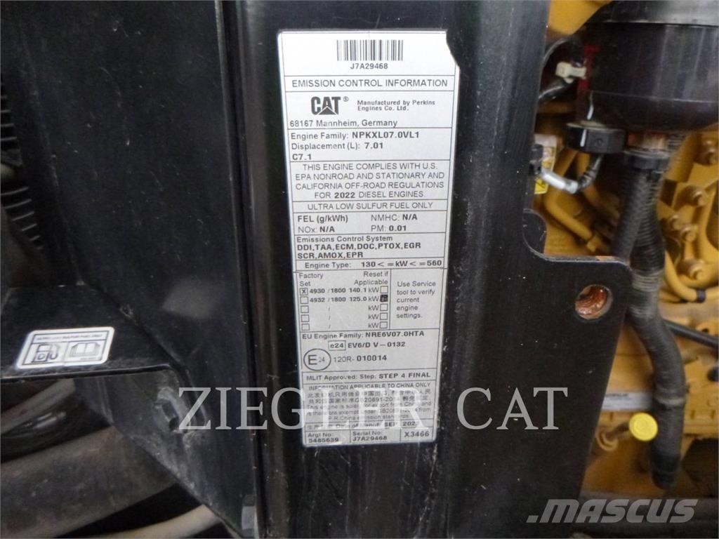 CAT 926M 輪胎式裝載機