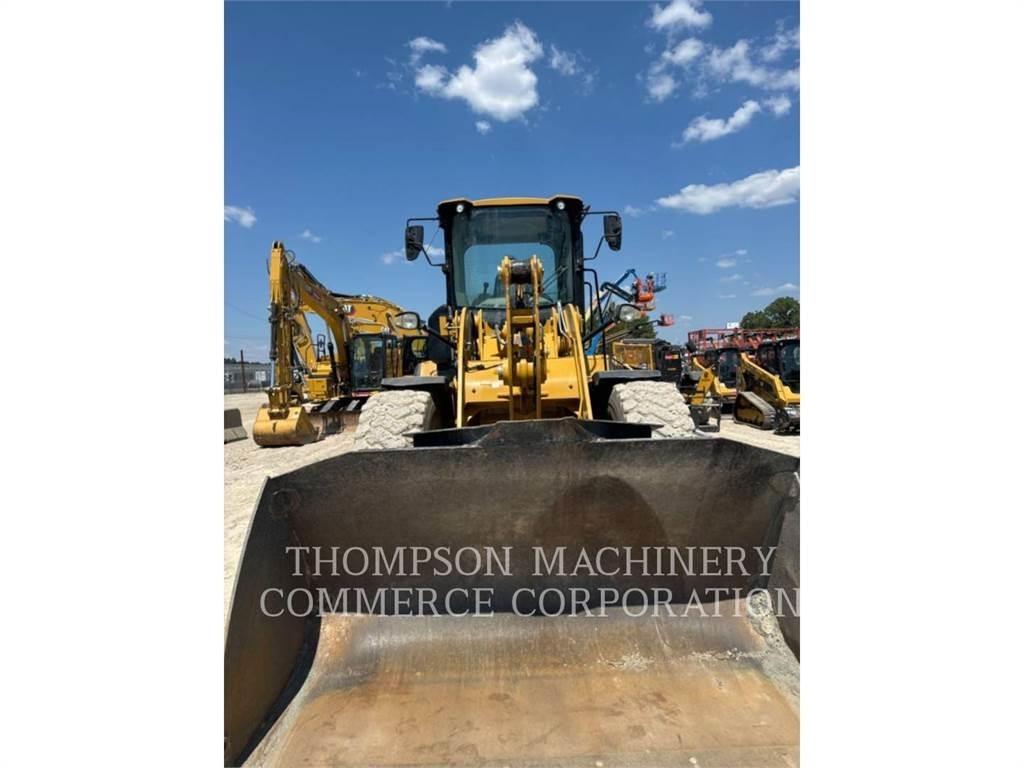 CAT 926M 輪胎式裝載機