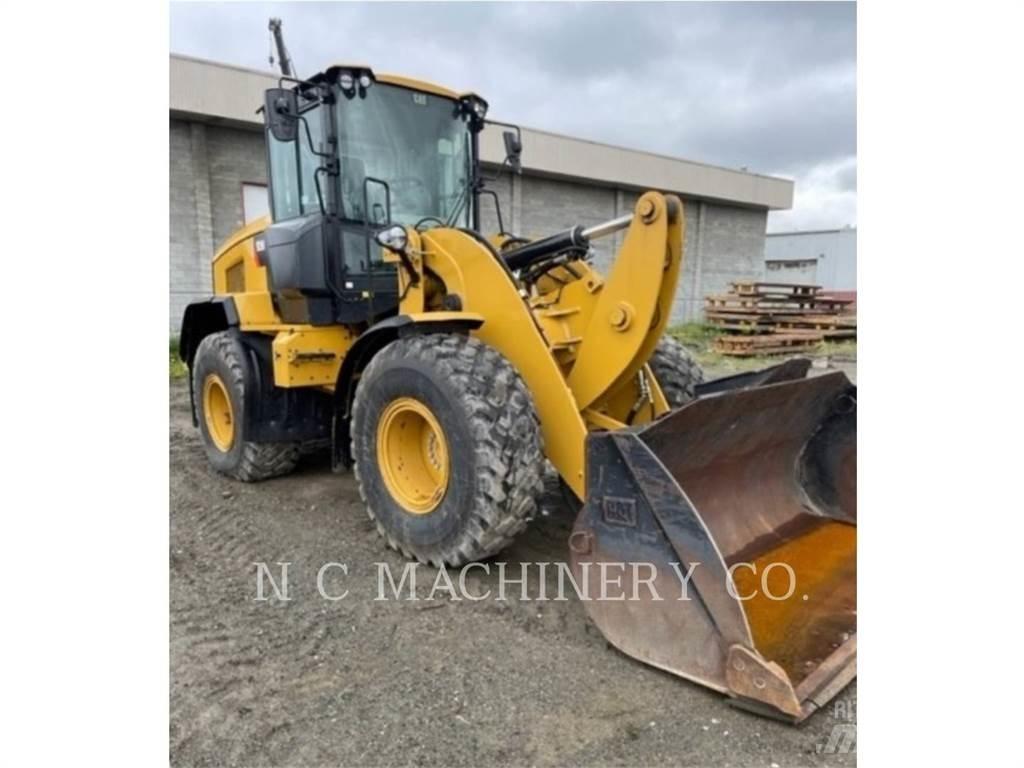CAT 926M 輪胎式裝載機