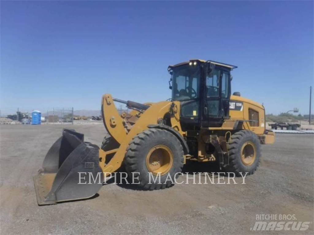 CAT 926M FC 輪胎式裝載機