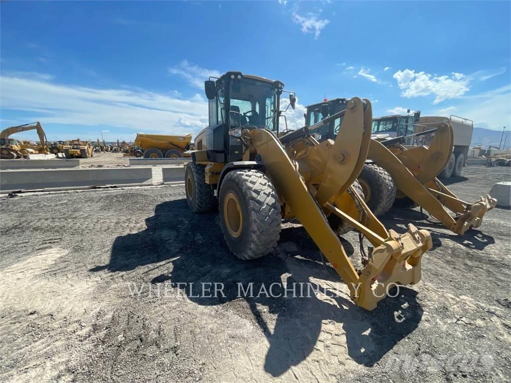 CAT 926M HL QC 輪胎式裝載機