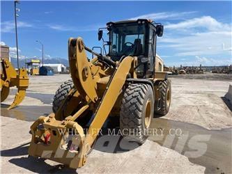 CAT 926M HL QC 輪胎式裝載機