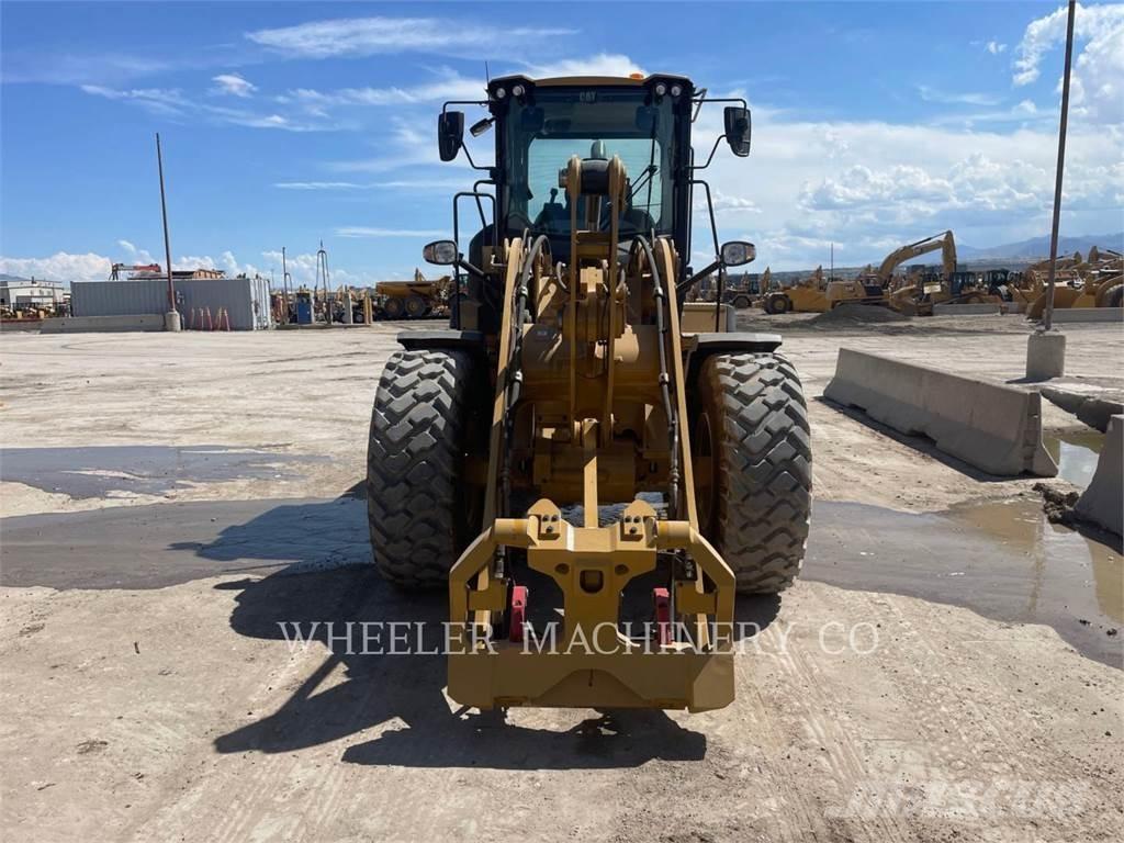 CAT 926M HL QC 輪胎式裝載機