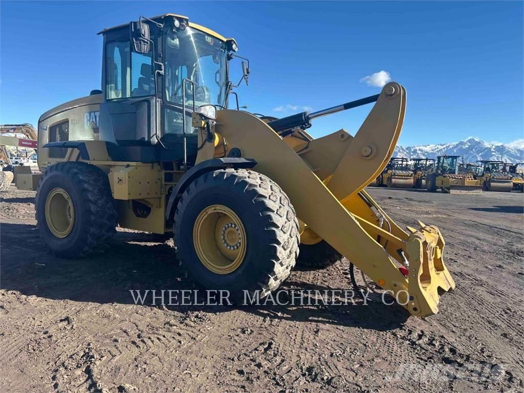 CAT 926M HL QC 輪胎式裝載機