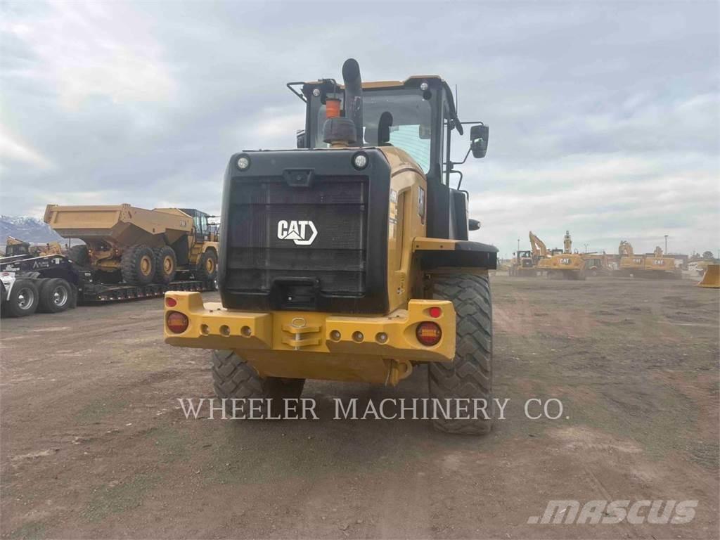 CAT 926M HL QC 輪胎式裝載機