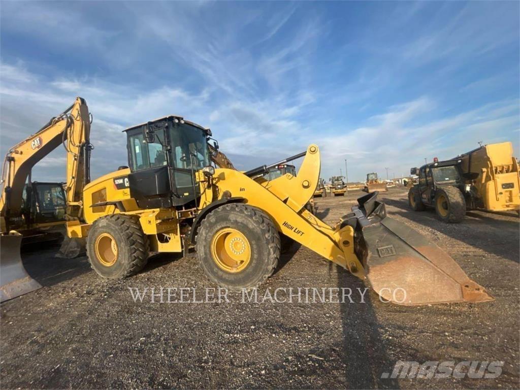 CAT 926M HL QC 輪胎式裝載機