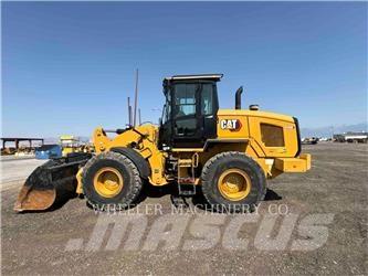 CAT 926M QC 輪胎式裝載機
