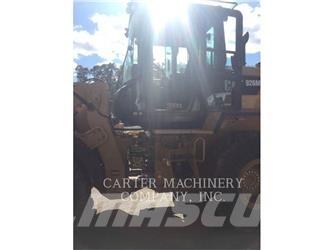 CAT 926M QC 輪胎式裝載機