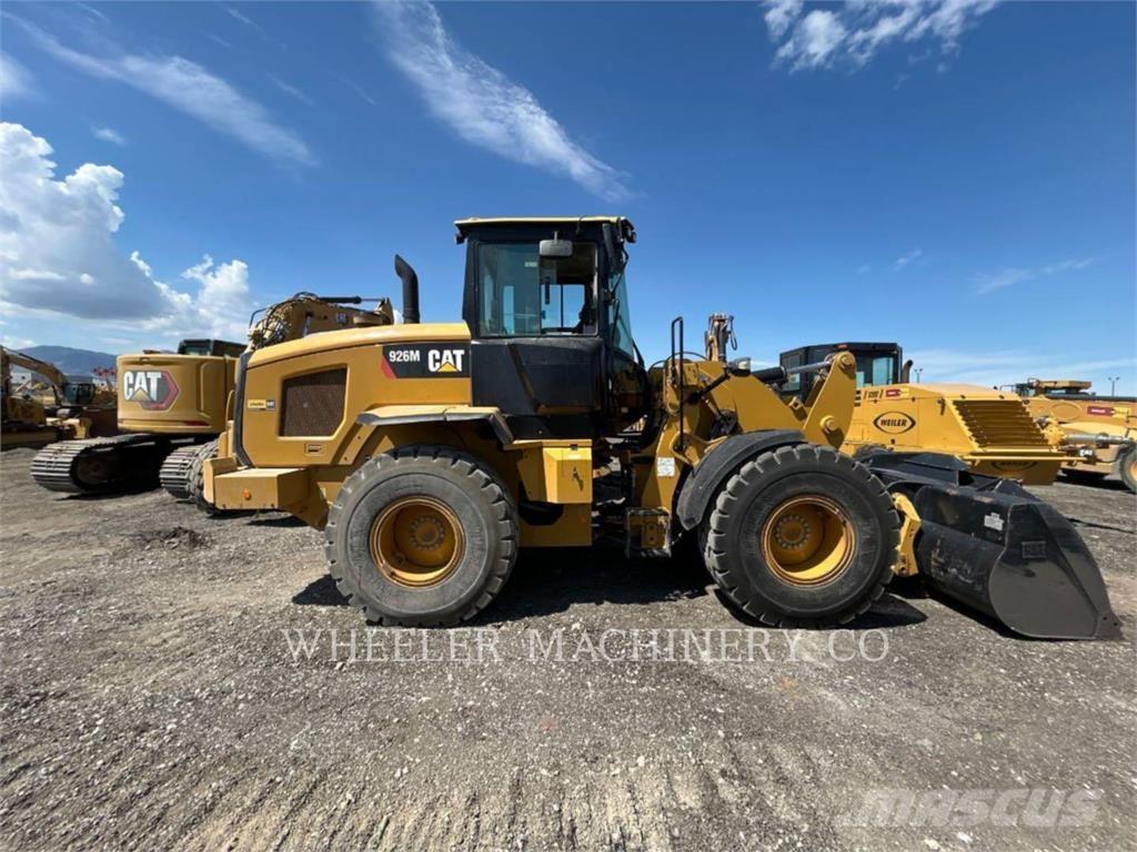 CAT 926M QC 輪胎式裝載機