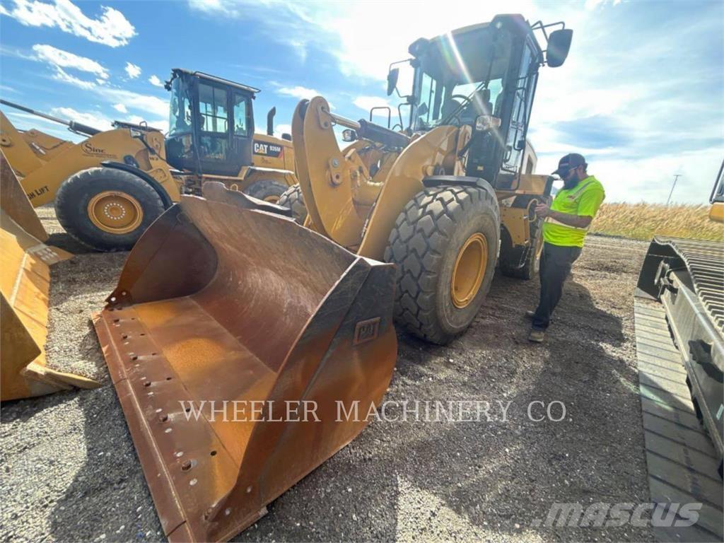 CAT 926M QC 輪胎式裝載機