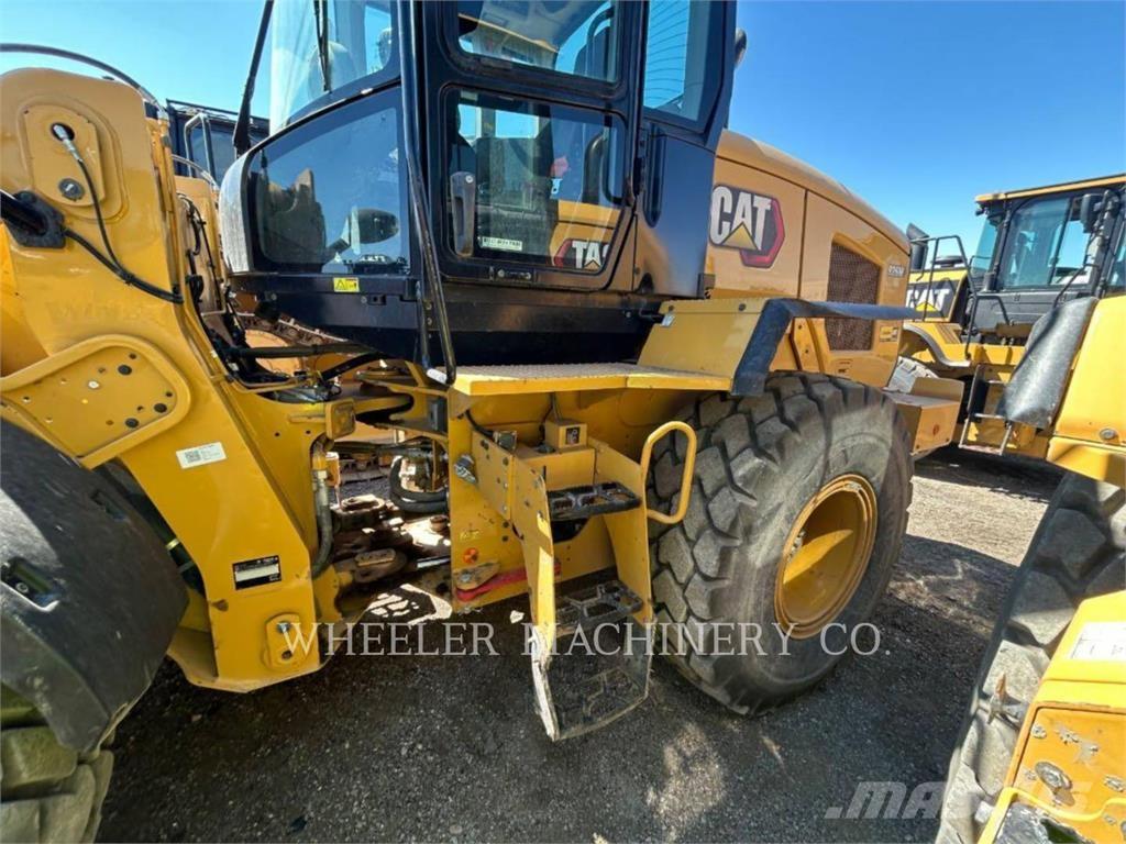 CAT 926M QC 輪胎式裝載機