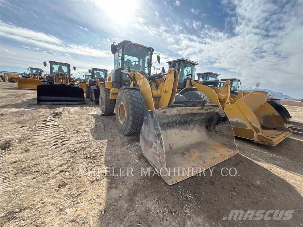 CAT 926M QC 3V 輪胎式裝載機