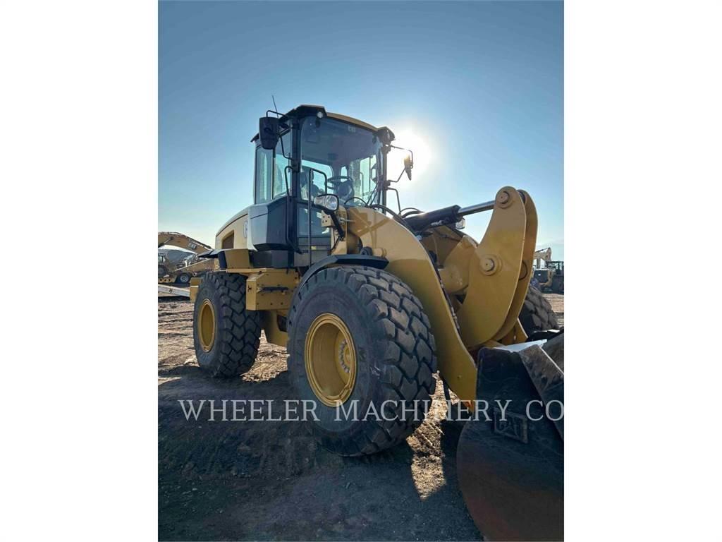 CAT 926M QC 3V 輪胎式裝載機