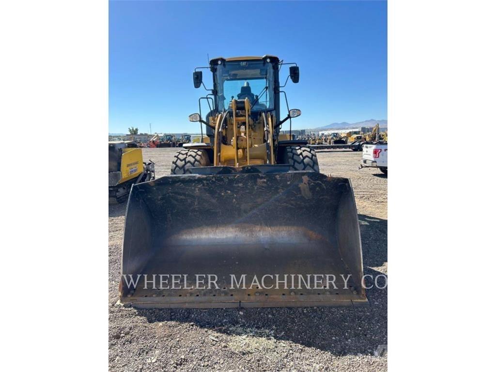 CAT 926M QC 3V 輪胎式裝載機