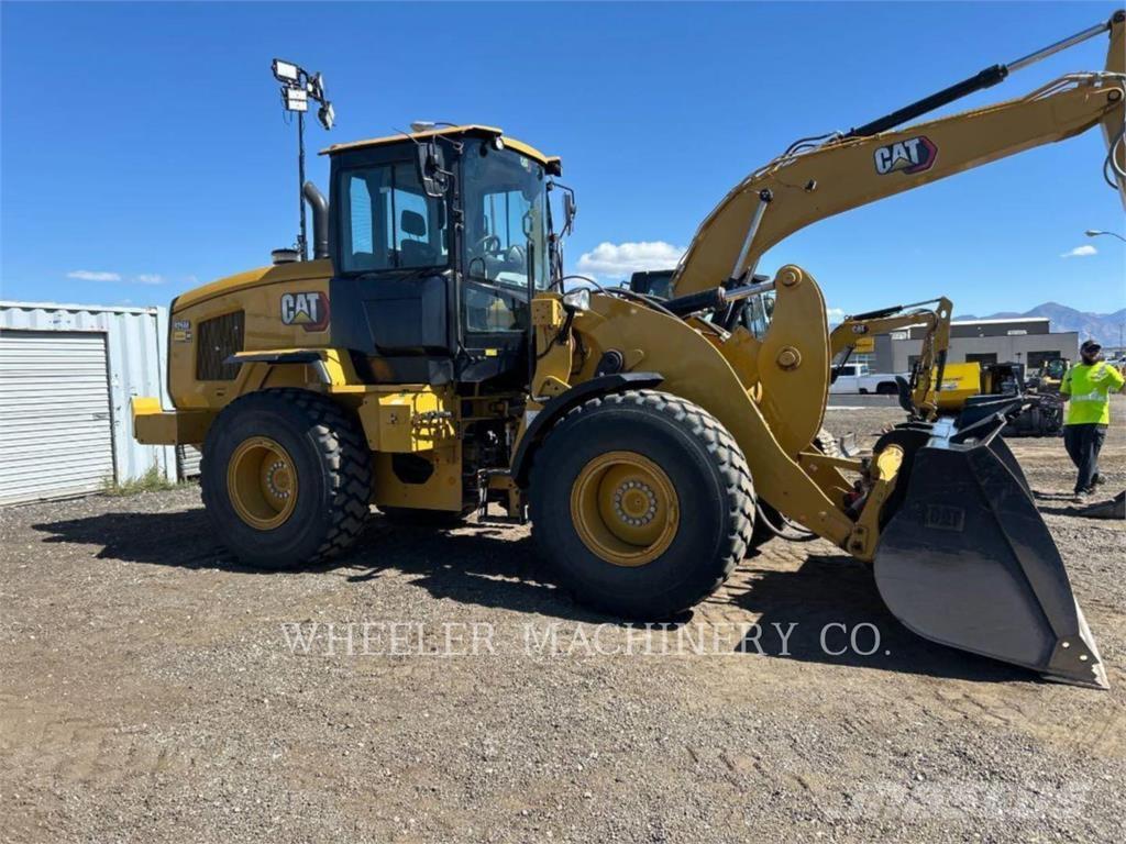 CAT 926M QC 3V 輪胎式裝載機