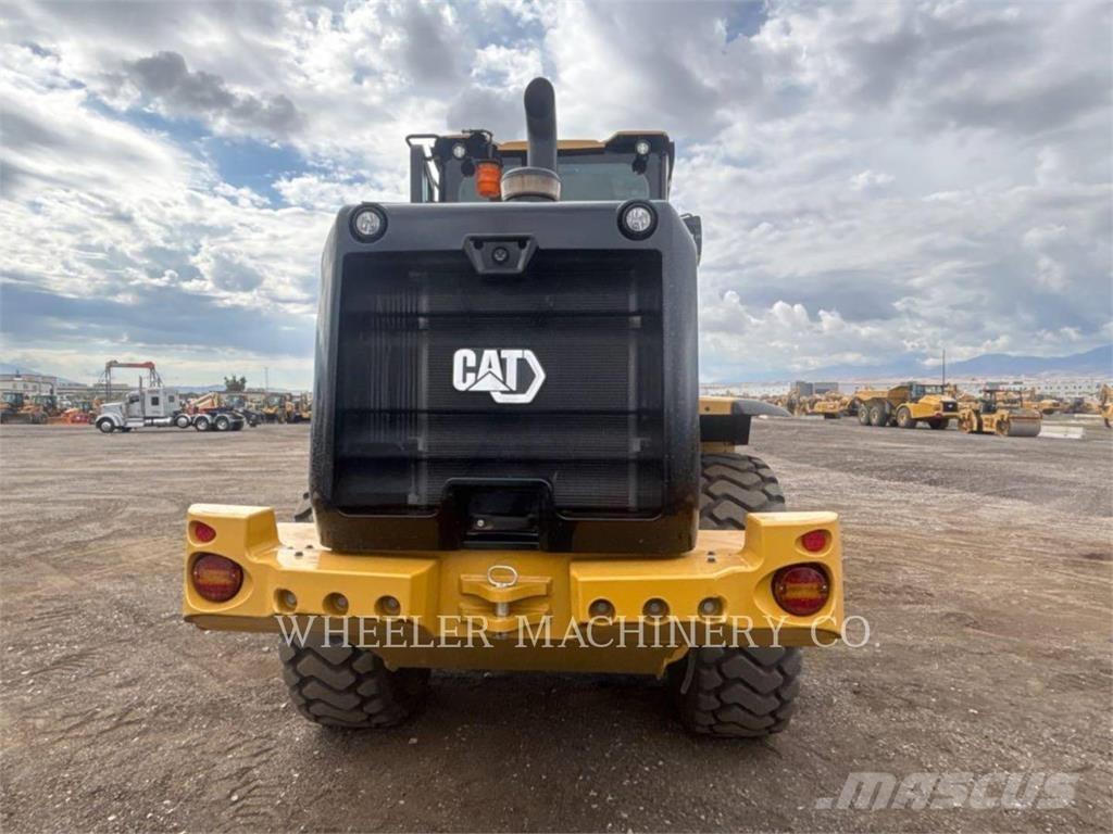 CAT 926M QC 3V 輪胎式裝載機