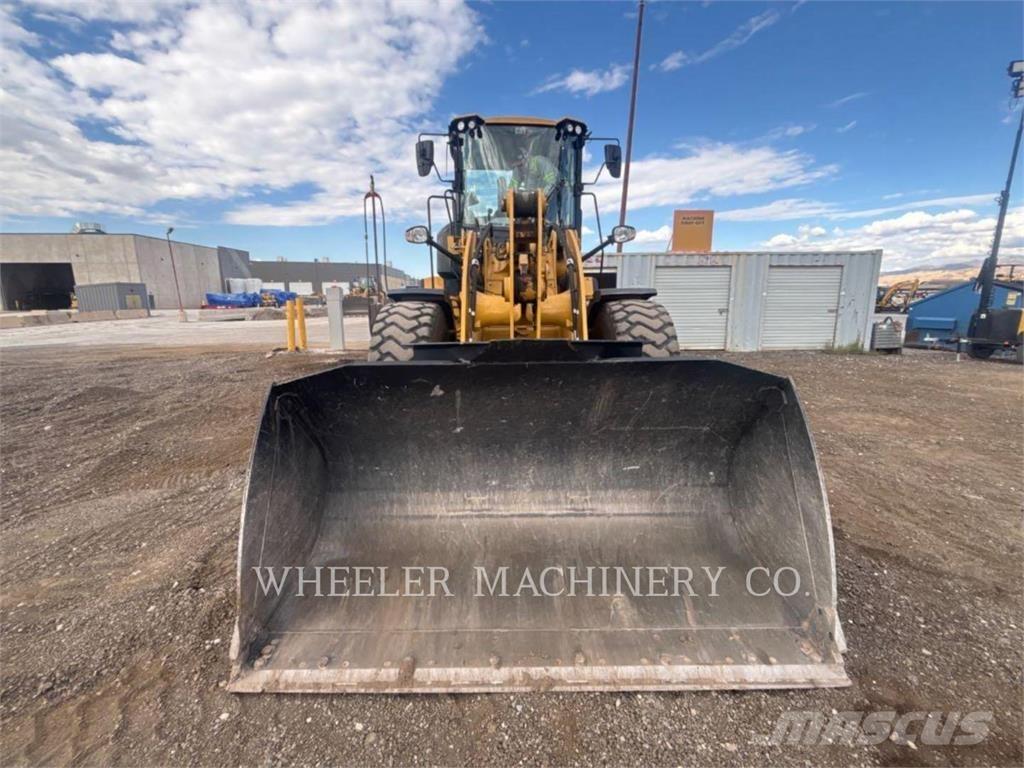 CAT 926M QC 3V 輪胎式裝載機