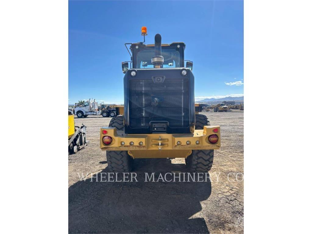 CAT 926M QC 3V 輪胎式裝載機