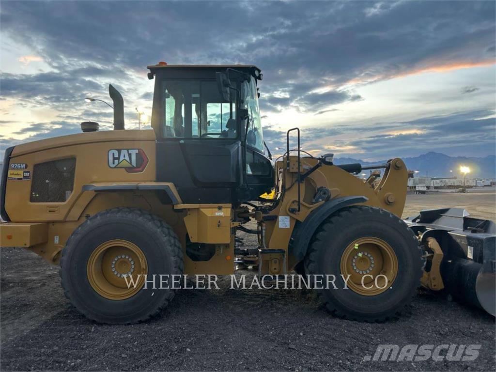 CAT 926M QC 3V 輪胎式裝載機