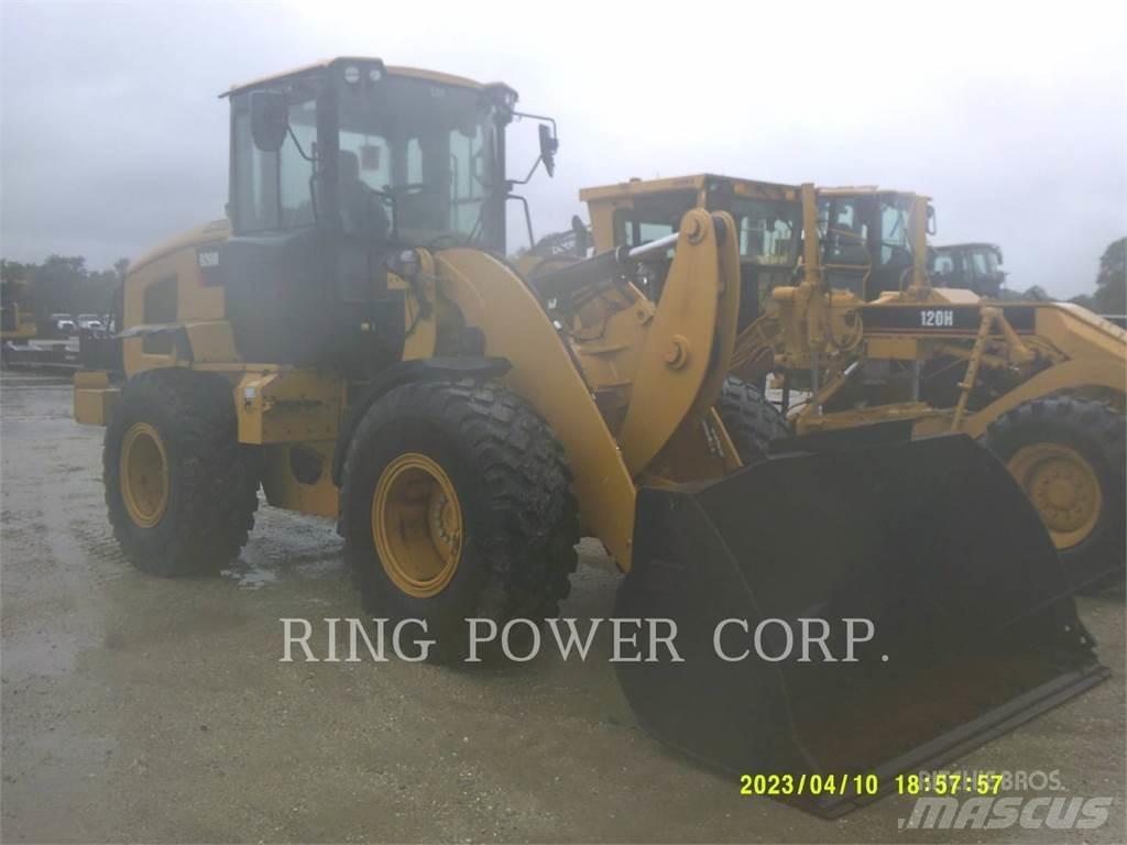 CAT 926MQC3V 輪胎式裝載機