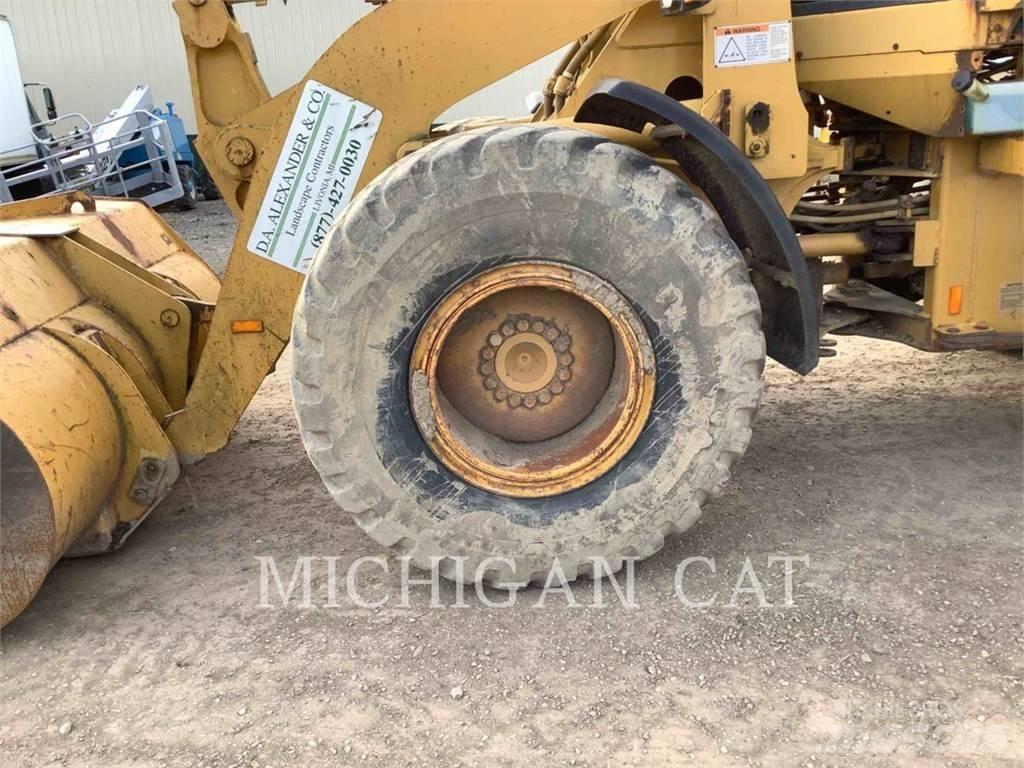 CAT 928G 輪胎式裝載機