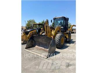 CAT 930 輪胎式裝載機