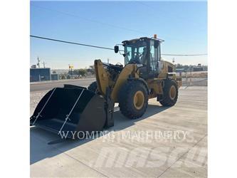 CAT 930 輪胎式裝載機