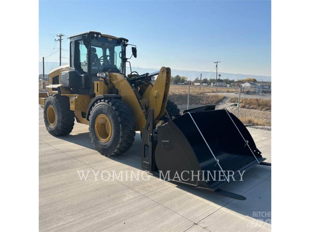 CAT 930 輪胎式裝載機