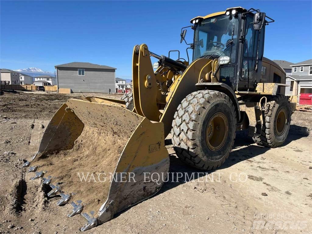 CAT 930 輪胎式裝載機