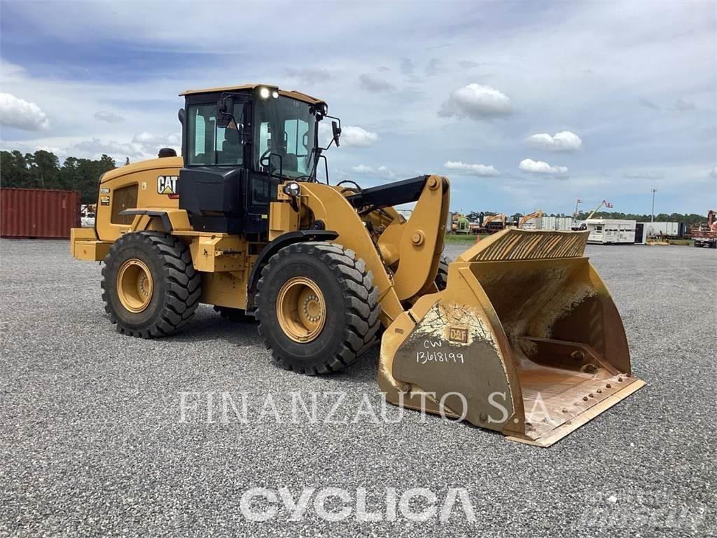 CAT 930 輪胎式裝載機